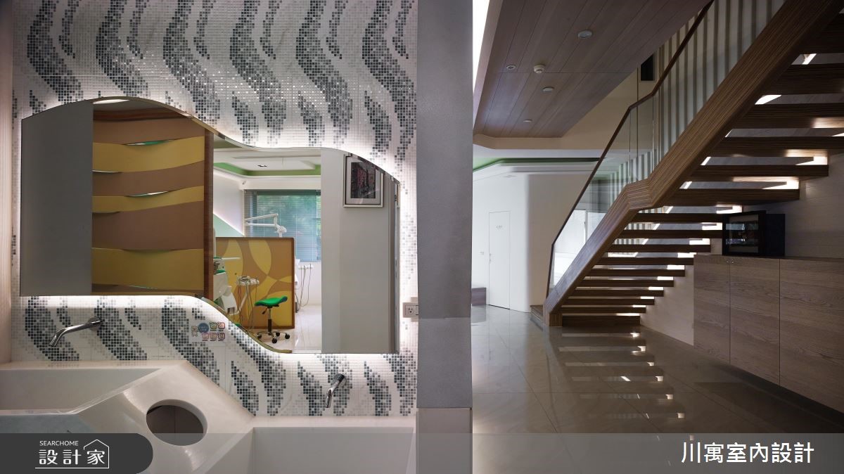 流线时尚引路，令人惊艳的设计感牙医诊所